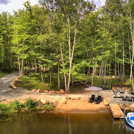 Kallm-Mont-Tremblant Chalet With Hot Tub, Pond & Beach On Private 7Acre Estate Lac Superieur Bagian luar foto